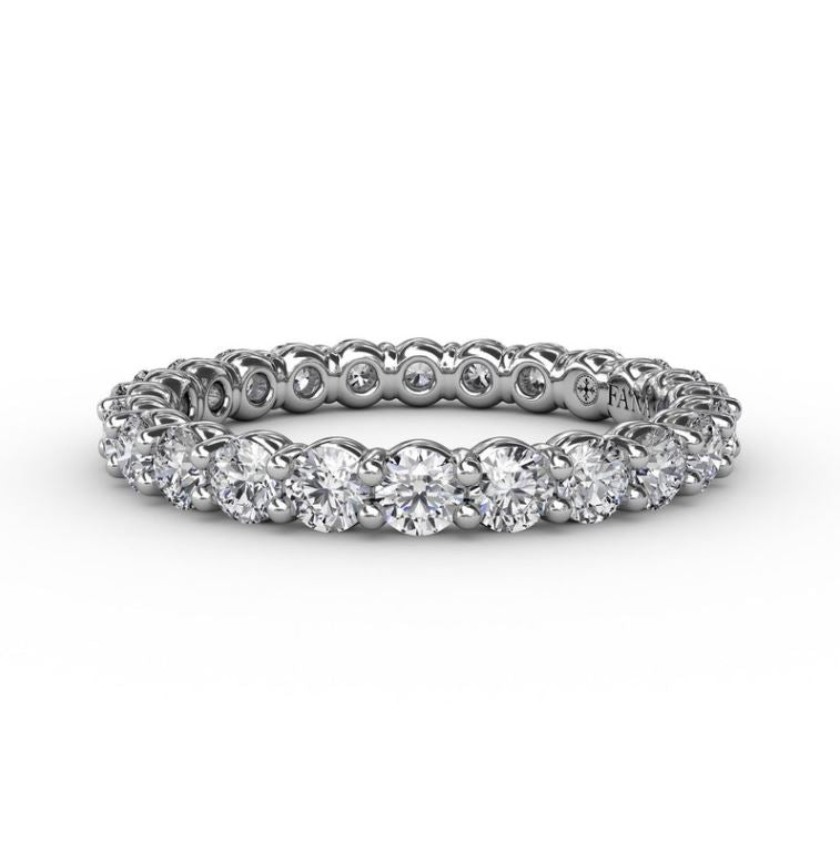 14 Karat White Gold Diamond Shared Prong Eternity Wedding Band
