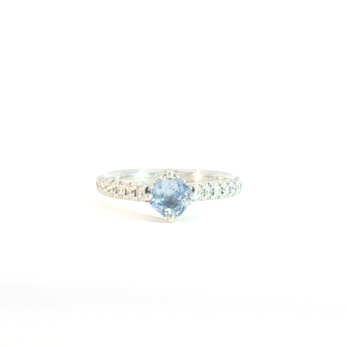 14 Karat White 0.25ctw Diamond Cathedral Fashion Ring