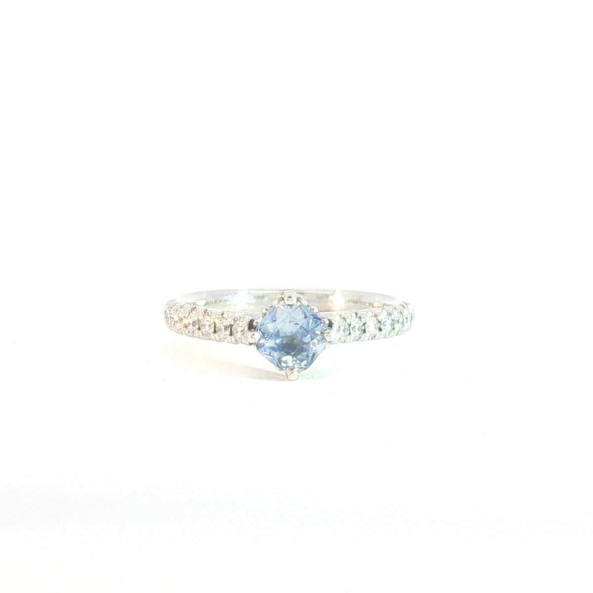 14 Karat White 0.25ctw Diamond Cathedral Fashion Ring