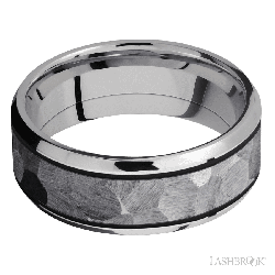 8 mm wide/Beveled/Cobalt Chrome band with one 5 mm Centered inlay of Tantalum.