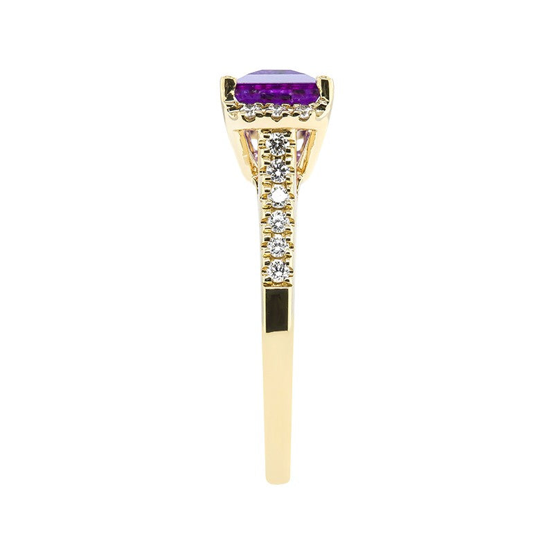 14 Karat Yellow Amethyst East West Fashion Ring