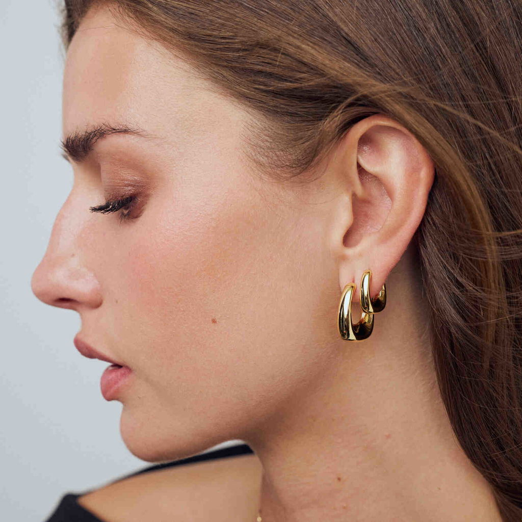 18K Gold-Plated Borsa Pianura Piccolo Small Hoop Earrings