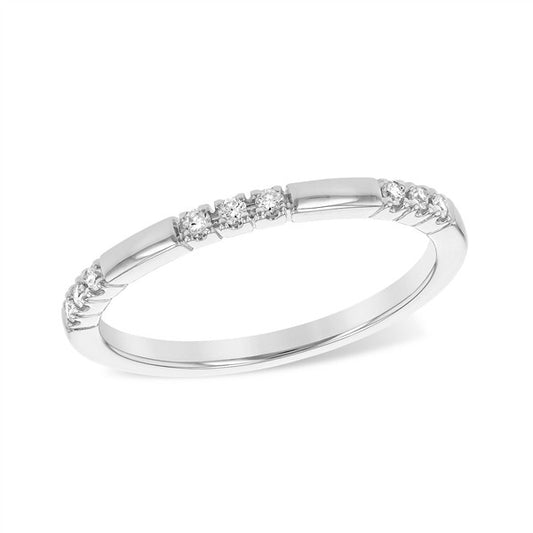 14K Three-Stone Pattern Diamond Wedding Band