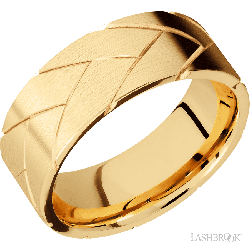8 mm wide/Flat/14K Yellow Gold band with a machined Flatbraid pattern.