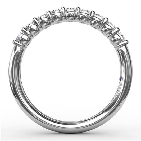 14K White Gold Diamond Shared Prong Wedding Band