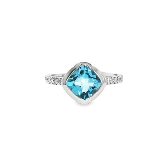 14K Blue Topaz Bezel Kite Set Fashion Ring