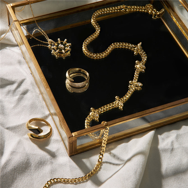 Gold-Plated Curb Chain Sparkle Point Necklace